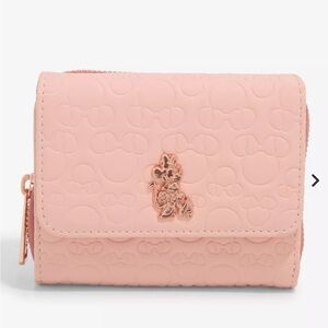 Loungefly Minnie Mouse Pink Wallet